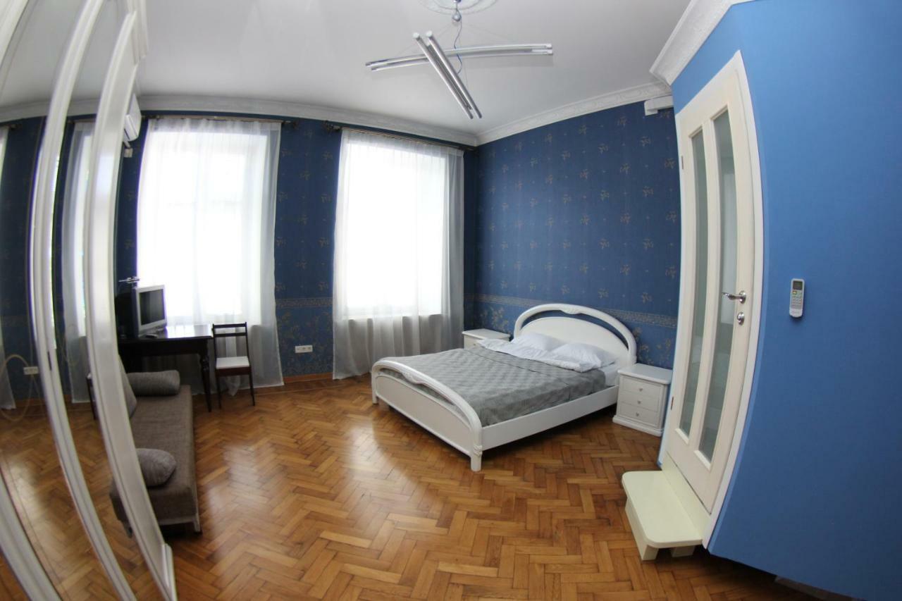 Orpheus Hostel And Apartments Oděsa Exteriér fotografie